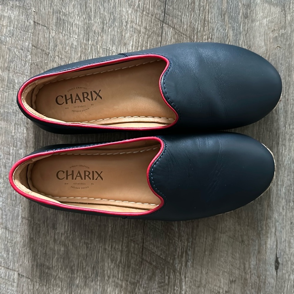 **ALMOST NEW CHARIX Dark Navy Slip On- size 37**